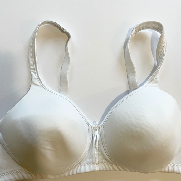 Vanity Fair Full Coverage Smoothing Bra Comfortable Everyday 36B Intimates‎ - Picture 3 of 8